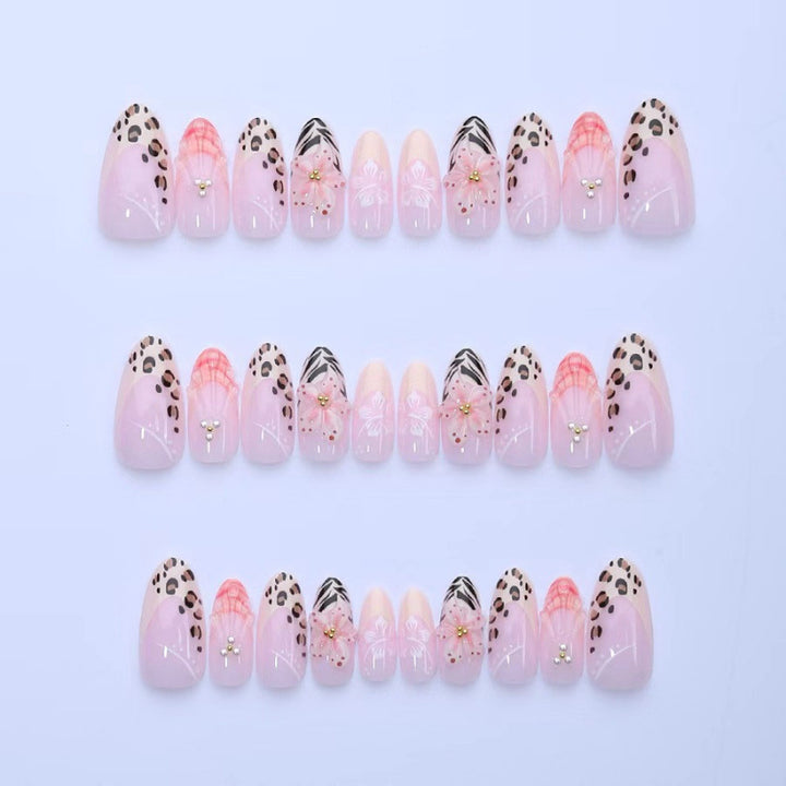 Artificial nail set with floral decorations and elegant patterns Kalsten