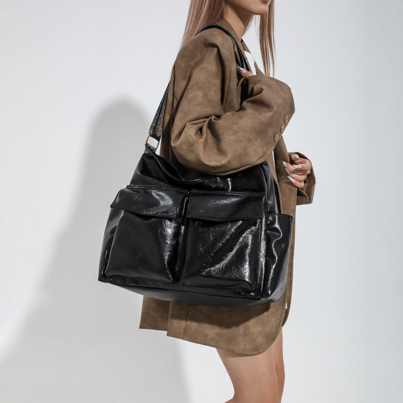 Chic Metallic Handbag Kalsten