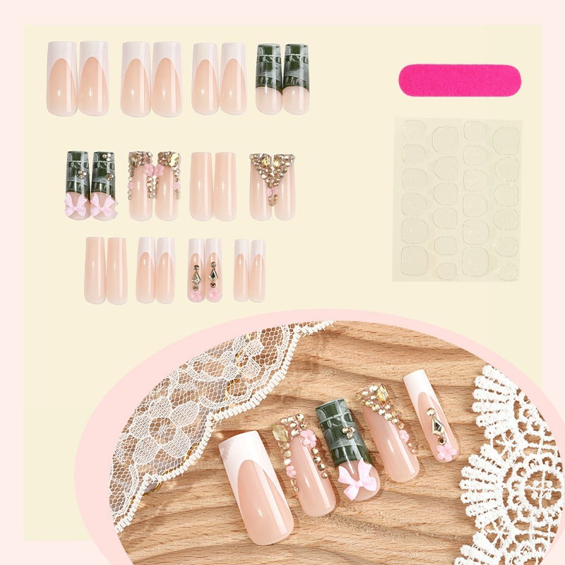 Nail set with luxurious decorations Kalsten