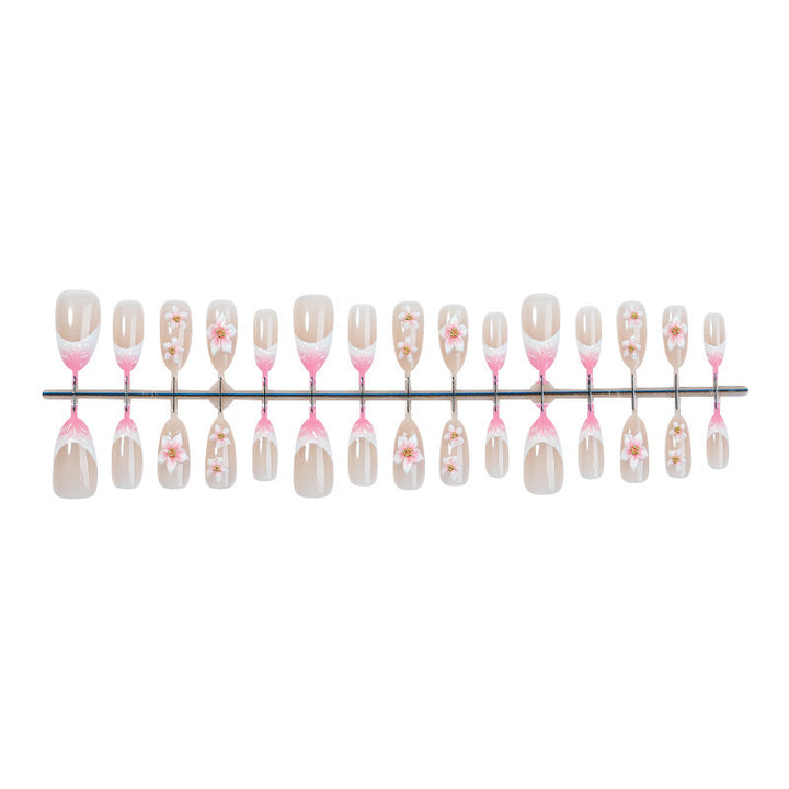 Artistic nail designs with floral accents Kalsten