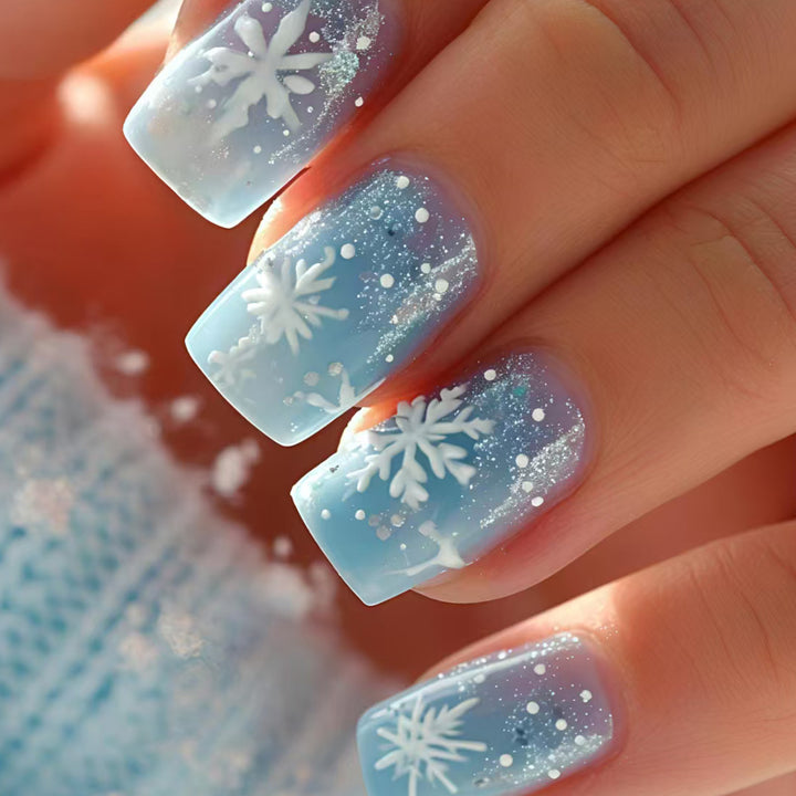 Artificial nails with winter snowflake design Kalsten