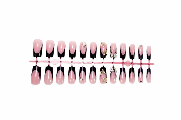 Creative nail art set with romantic floral designs and glamorous accents Kalsten