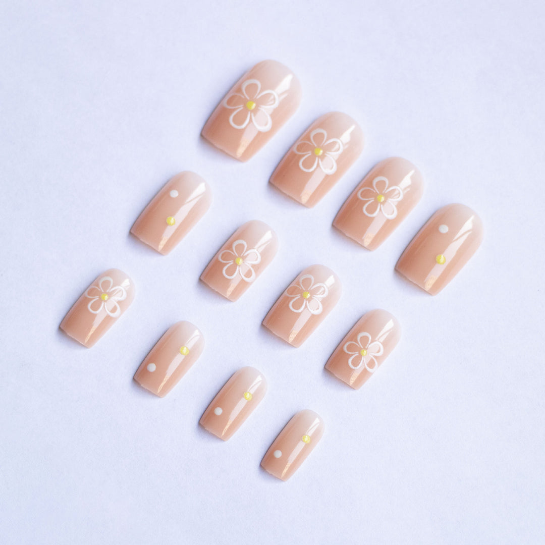 Elegant Floral Nail Art