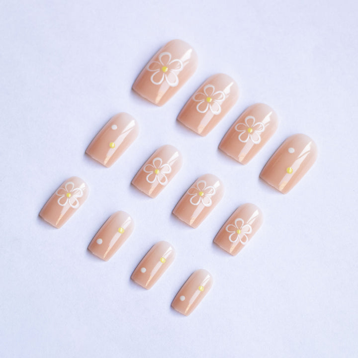 Elegant Floral Nail Art
