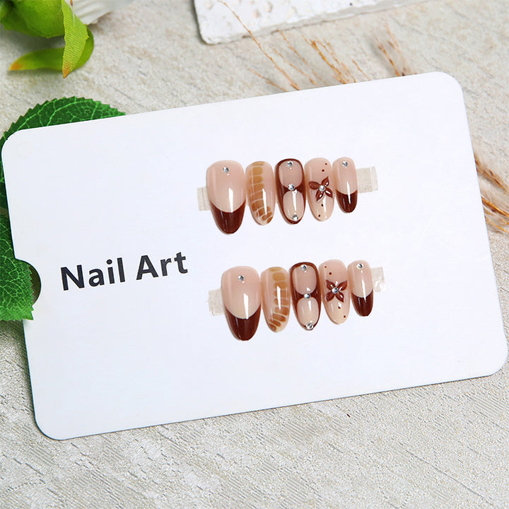 Artificial nails with elegant motif designs Kalsten