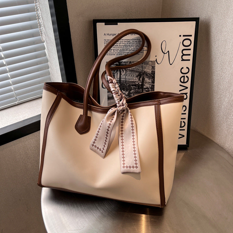 Elegant Large Tote Handbag Kalsten