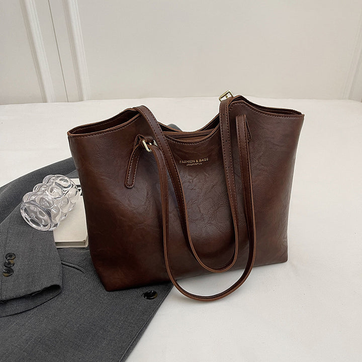 Luxe Leather Tote Kalsten