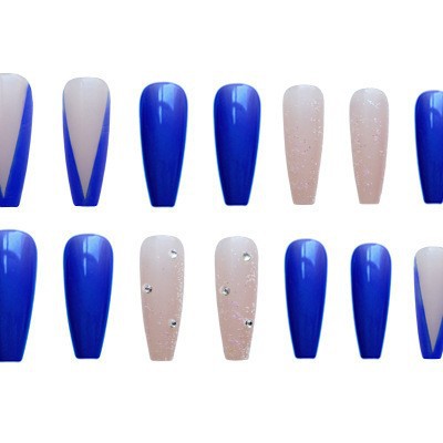 Glamorous Artisanal Press-On Nail Design