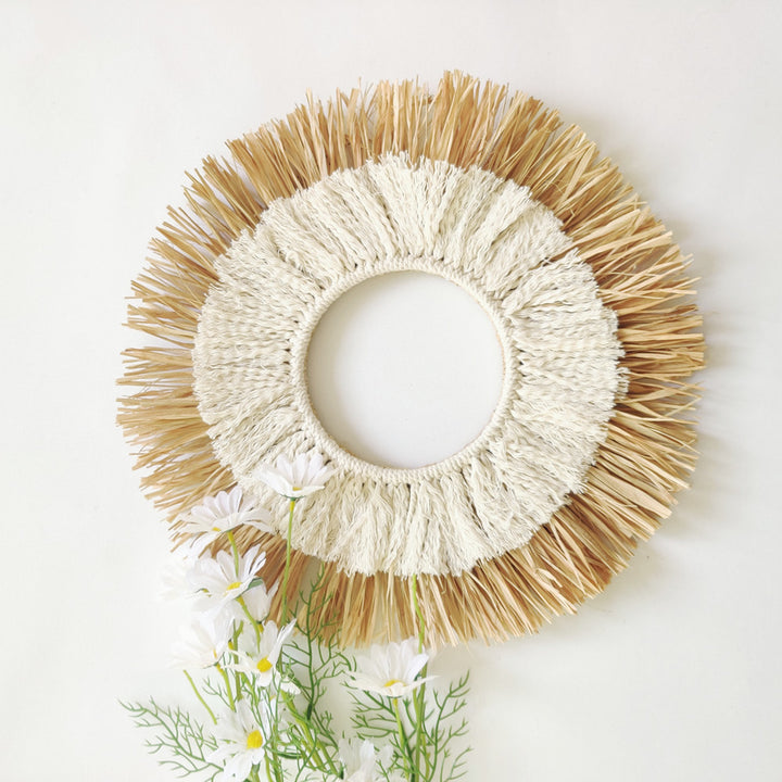 Decorative wall mirror in sunray design Kalsten