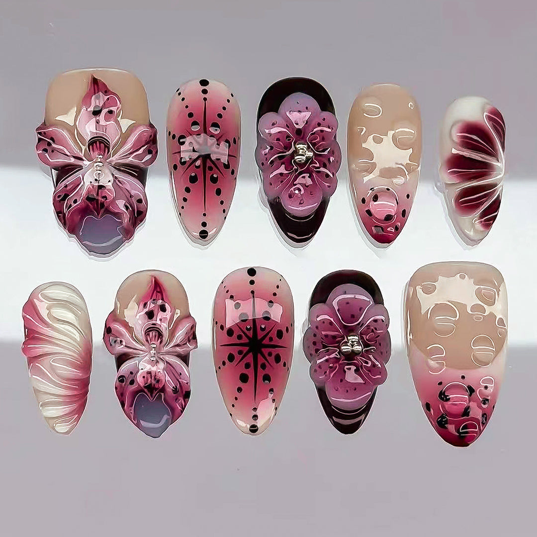 Decorative Floral and Artistic Press-On Nail Set