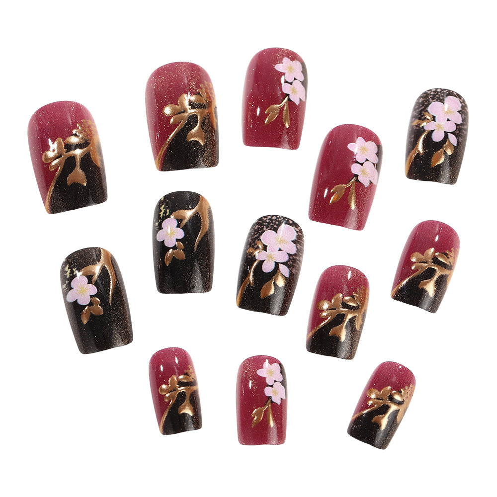 Artificial nails with elegant floral accents Kalsten