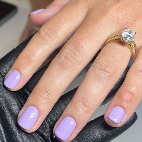 Glossy Nail Lacquer Kalsten