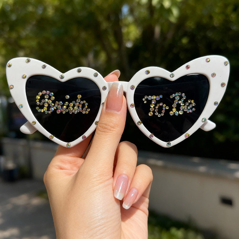 Heart-Shaped Bridal Party Sunglasses Kalsten