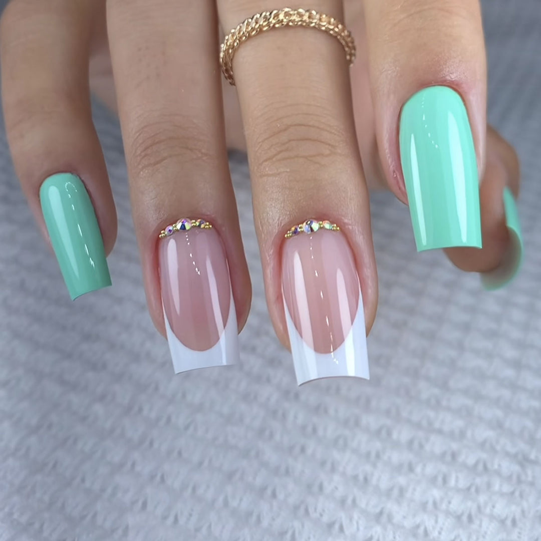 Elegant Stiletto Press-On Nail Art with Rhinestone Accents Kalsten