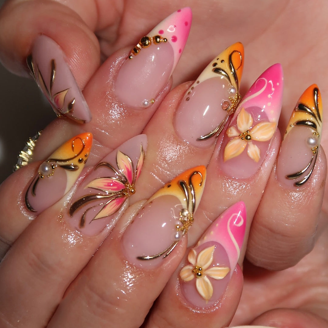 Elegant Artificial Nails with Floral Design Kalsten