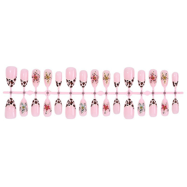 Stylish Animal Print Press-On Nail Set Kalsten