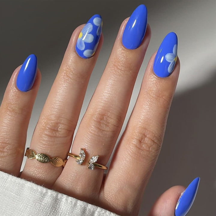 Artistic Floral Nail Set Kalsten