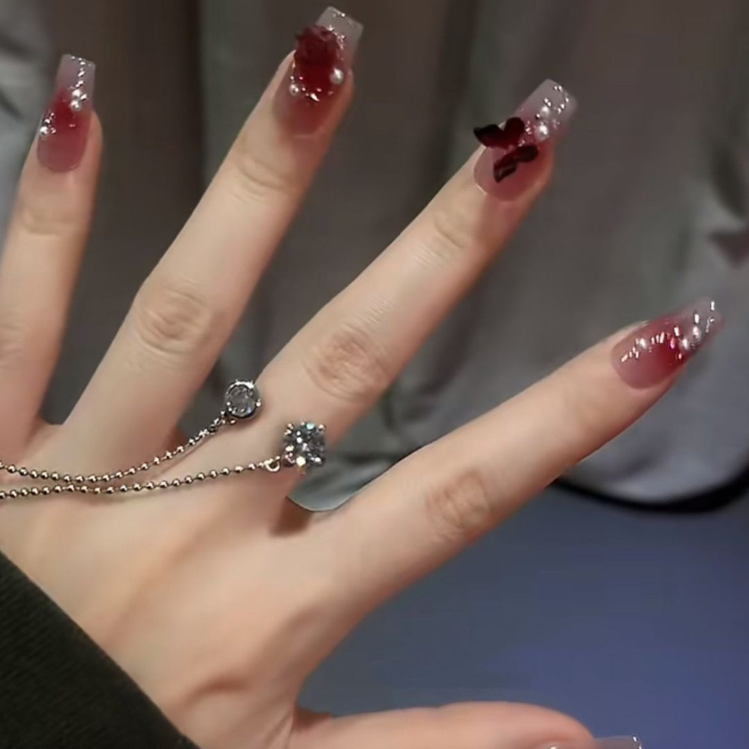 Glittering artificial nails with moon and star motifs Kalsten