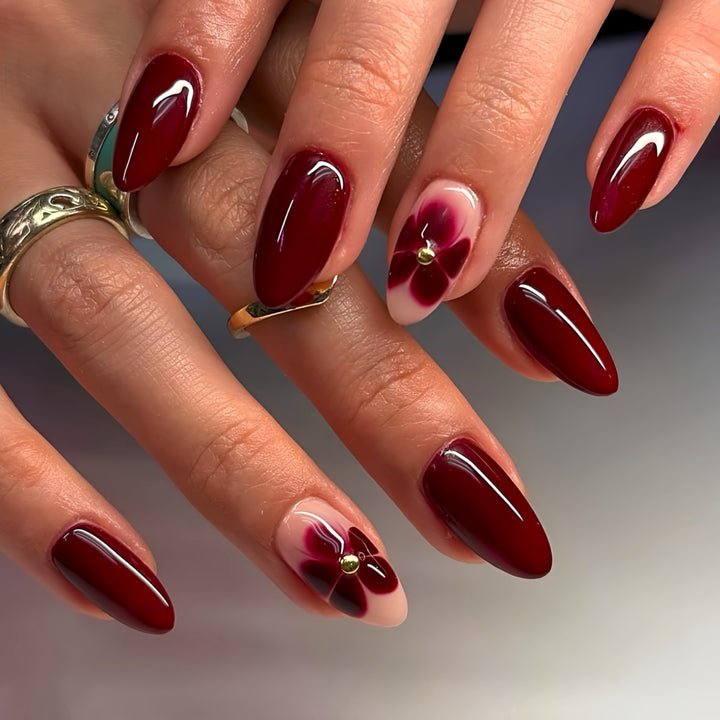 Elegant Floral Press-On Nail Art Kalsten