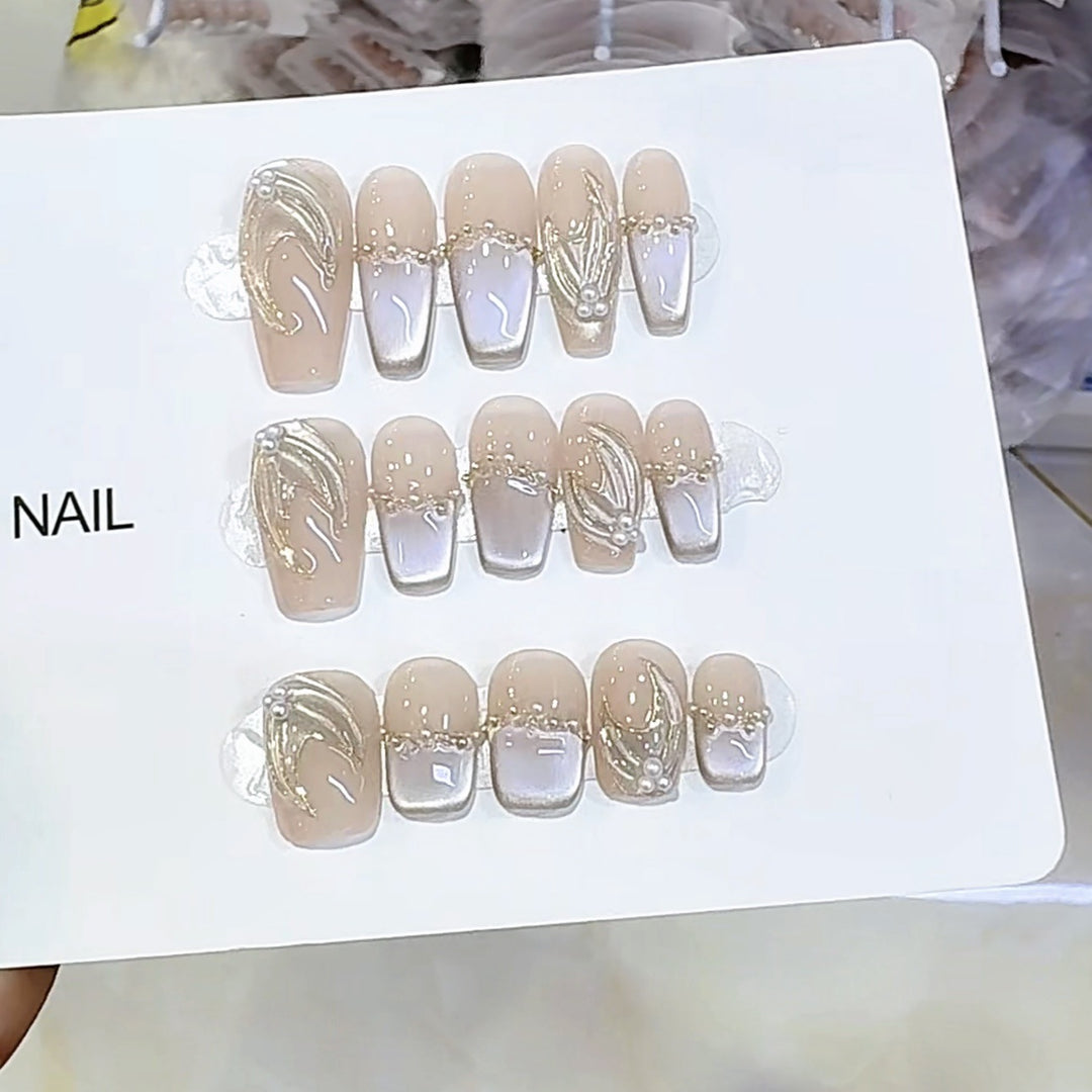 Artistic Press-On Nail Set with Elegant Design Kalsten