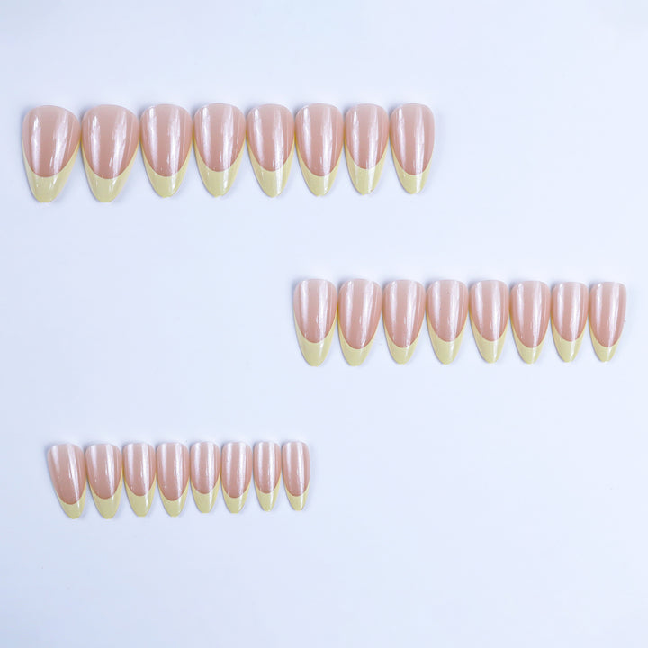 Artificial nails with elegant gradient and chic tips Kalsten