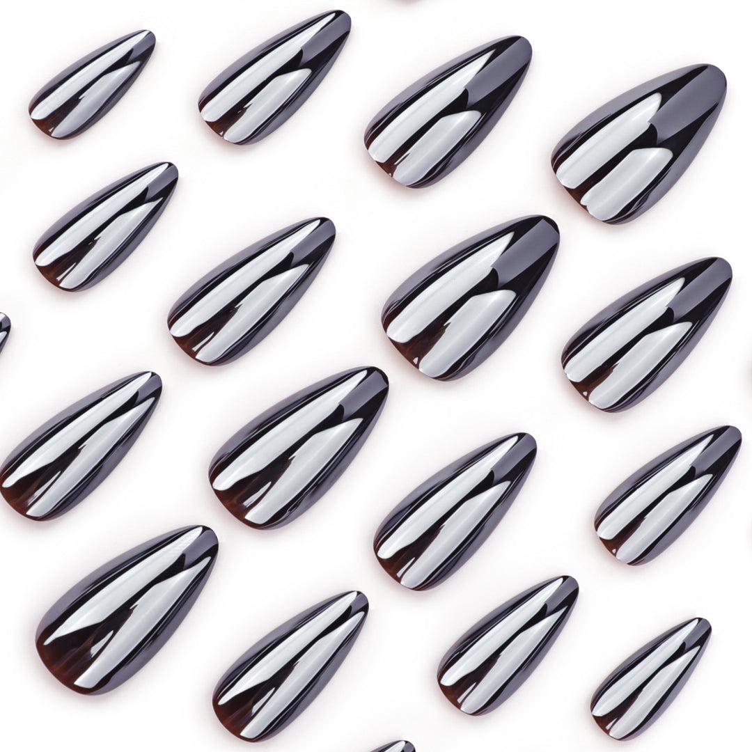 Elegant stiletto nails with reflective finish Kalsten