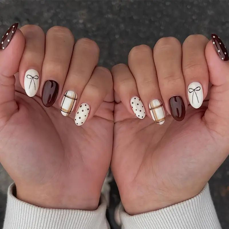 Chic Decorative Press-On Nail Enhancements Kalsten