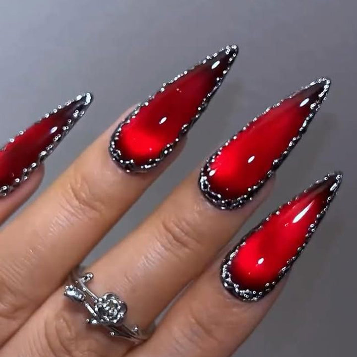 Glamorous Stiletto Artificial Nails with Metallic Edge Kalsten