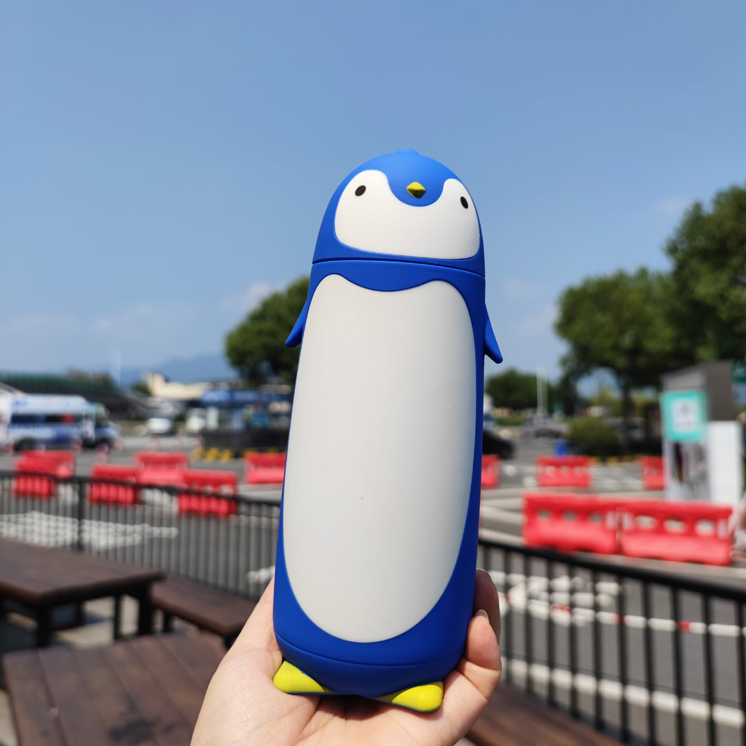 Ladies creative drinking bottle in penguin design Kalsten