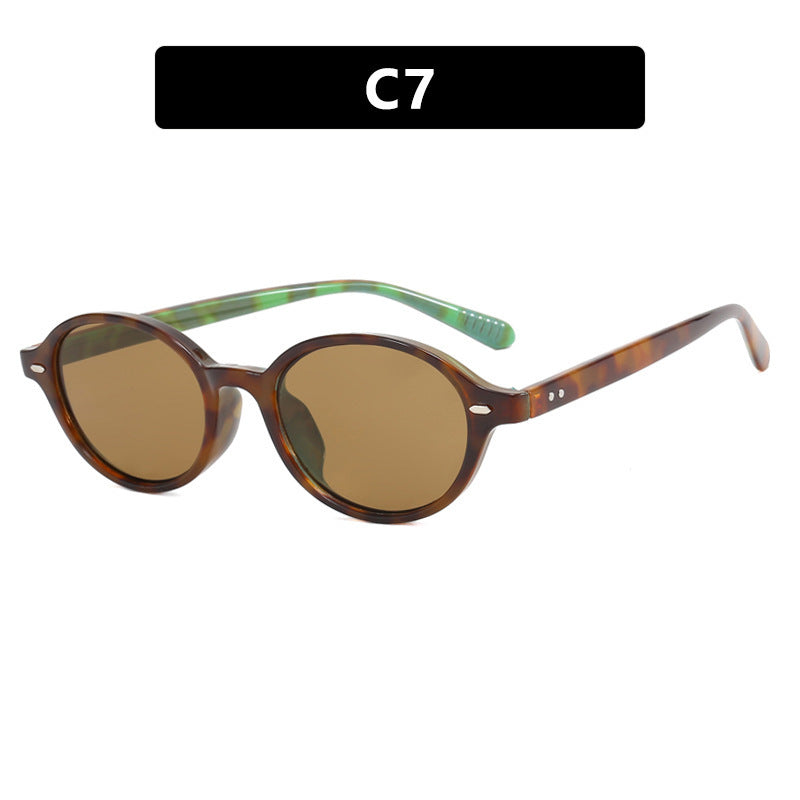 Retro Inspired Round Sunglasses Kalsten