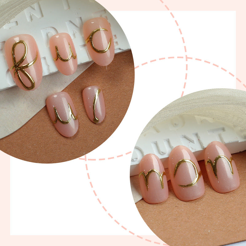 Elegant Press-On Nail Art Set with Stylish Gold Accents Kalsten