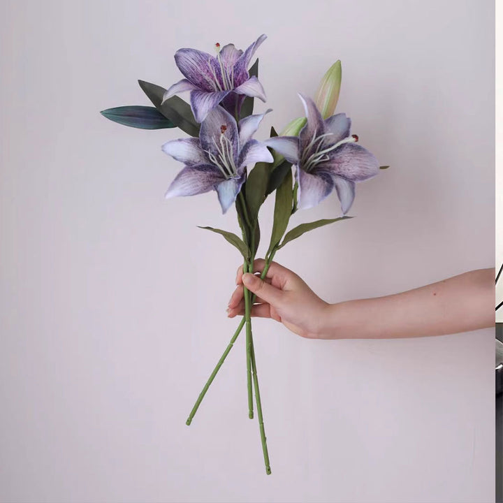 Lifelike Decorative Lily Stem