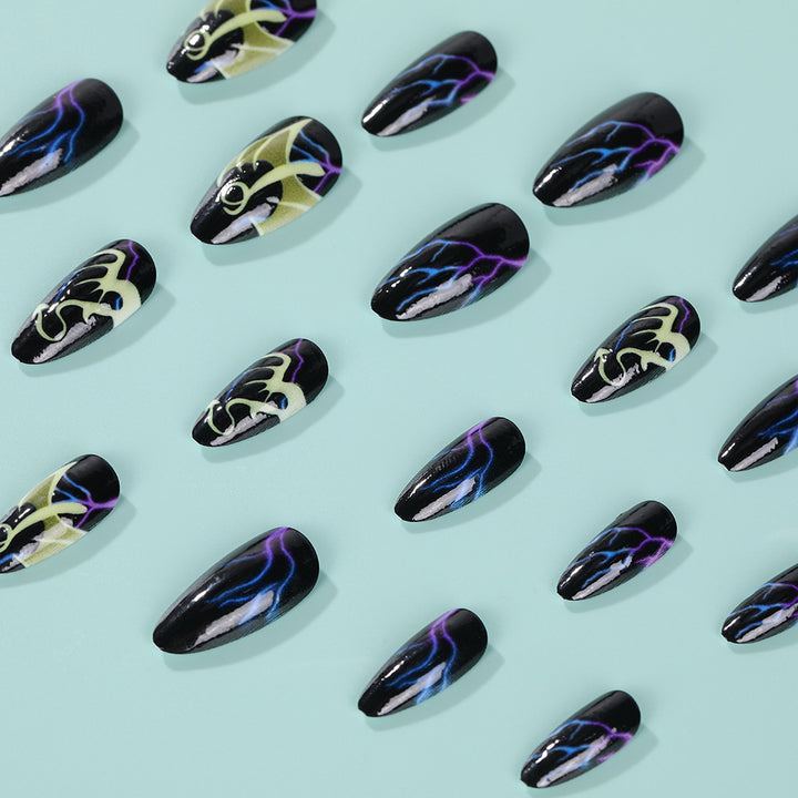 Artful Nail Designs Kalsten