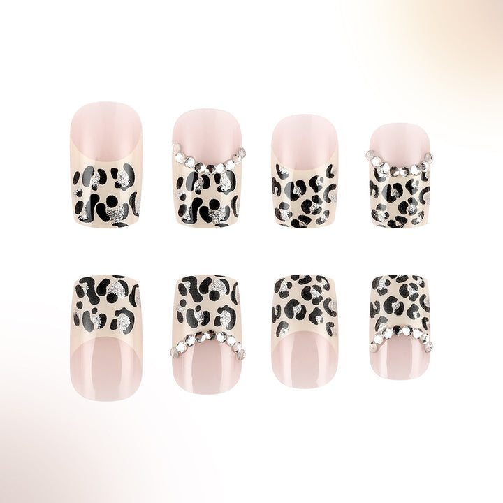 Decorative Nail Art with Rhinestones Kalsten