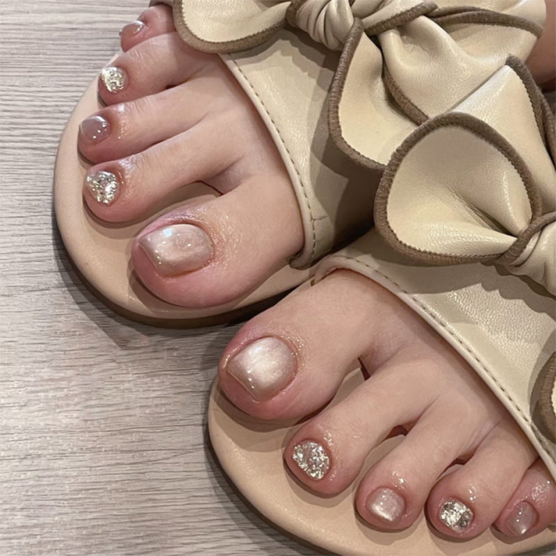 Elegant Strappy Sandals with Bow Design Kalsten