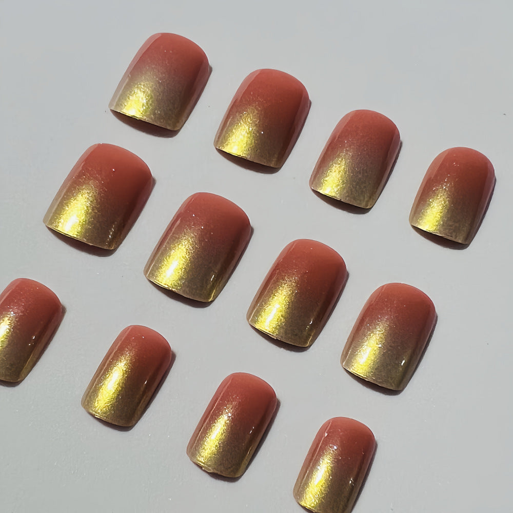 Glamorous artificial nails in elegant gradient Kalsten
