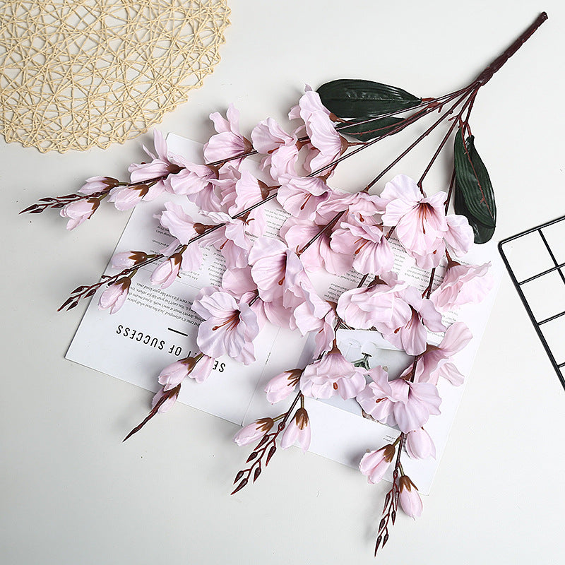 Realistic Artificial Floral Stem