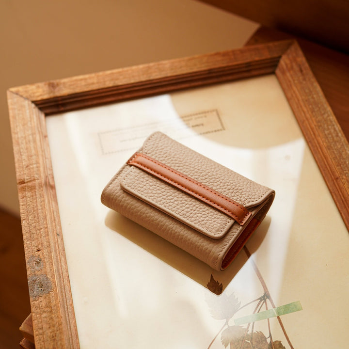 Textured Leather Cardholder Wallet