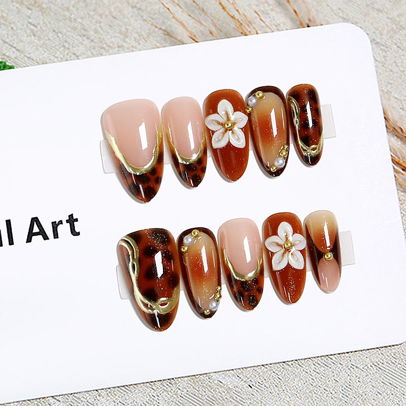 Elegant artificial nails with floral and animal motifs Kalsten