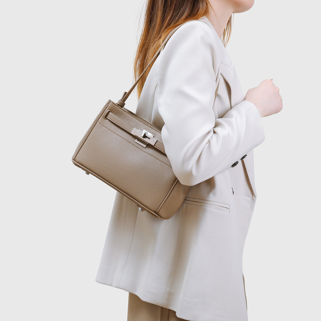 Chic Structured Handbag  1791995384