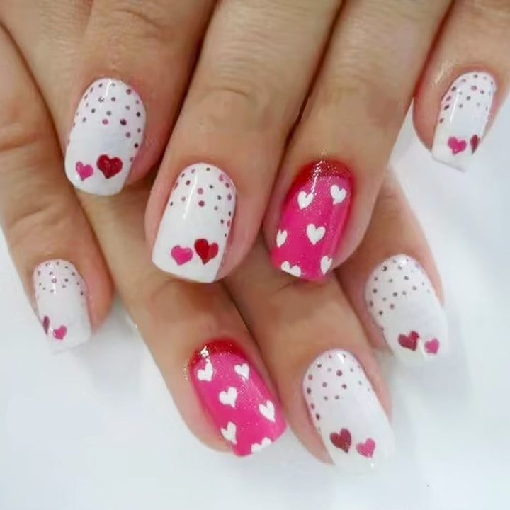 Heart Patterned Press-On Nail Art Kalsten