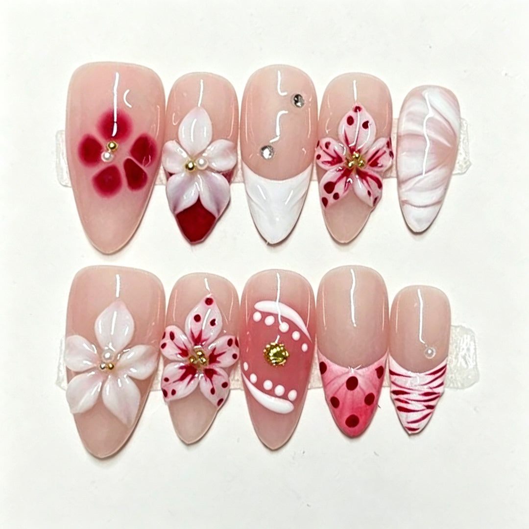 Artistic Floral-Decorated Press-On Nails
