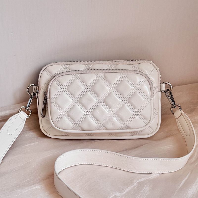Shoulder bag with stylish quilted pattern Kalsten