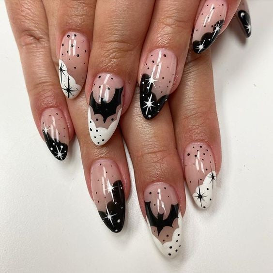 Artful Ghost-Themed Press-On Nails Kalsten