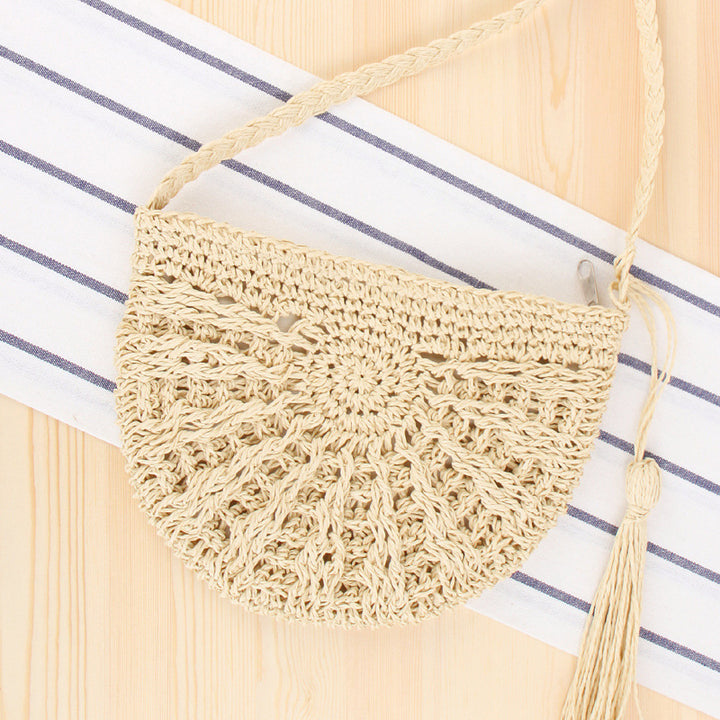 Macrame Crossbody Bag in Crescent Moon Design Kalsten