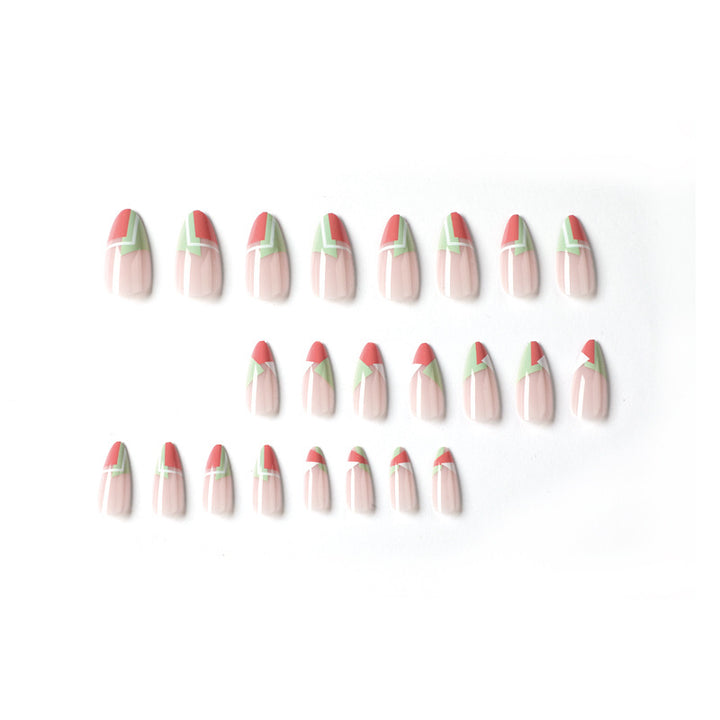 Artful nail art in trendy design Kalsten
