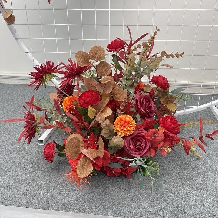 Autumn-Themed Decorative Floral Garland