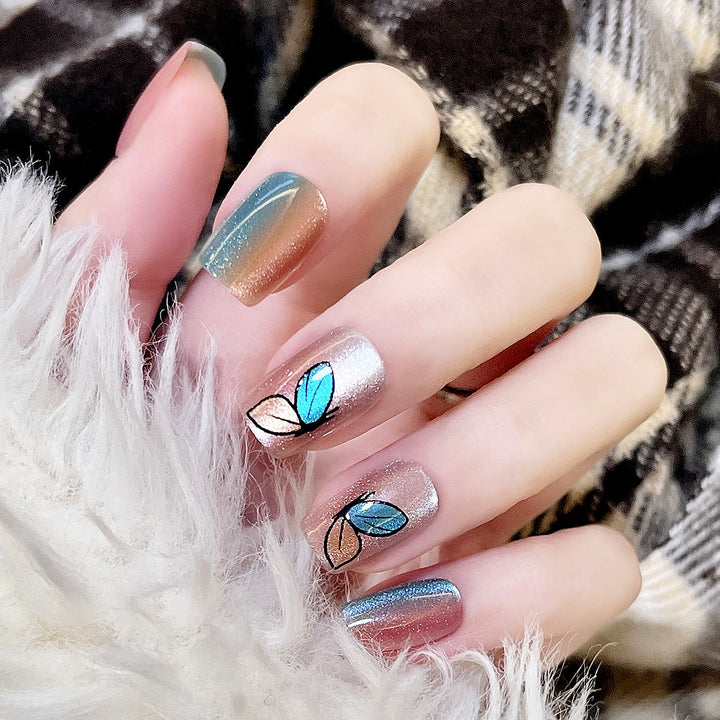 Floral-Inspired Press-On Nail Set Kalsten