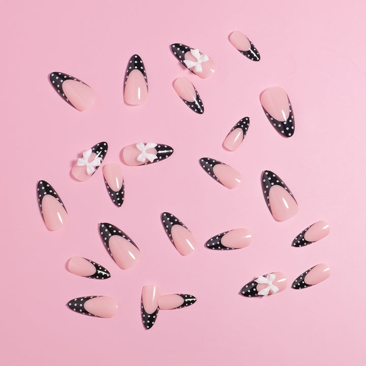 Stylish Polka Dot Press-On Nail Set Kalsten