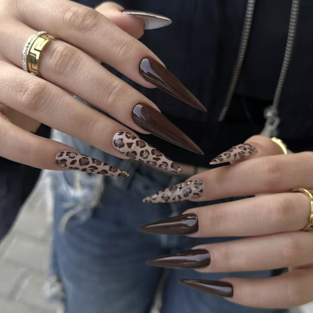 Stiletto Press-On Nail Set with Leopard Accent Design Kalsten